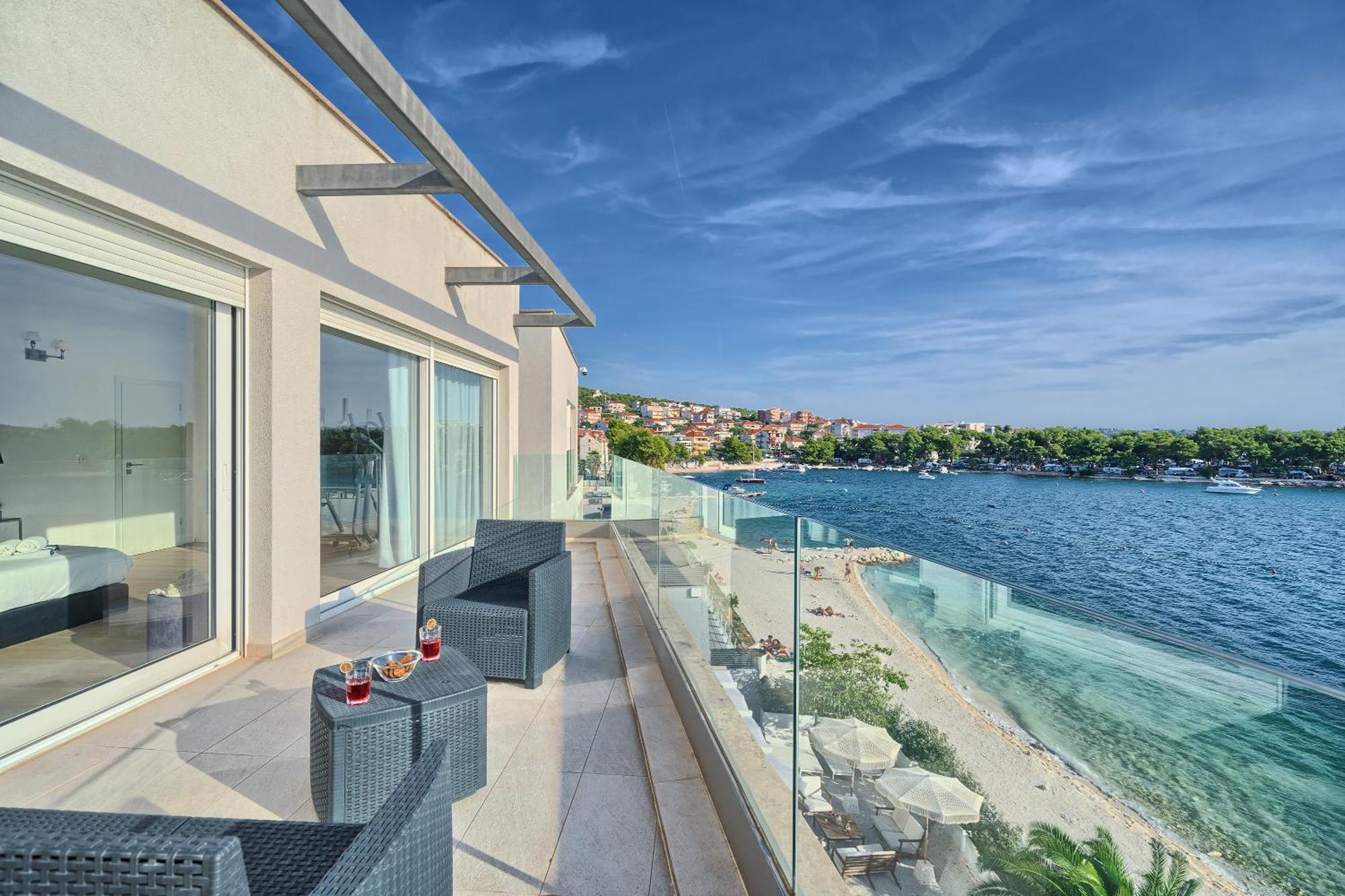 Livingstone Beach House Trogir Extérieur photo