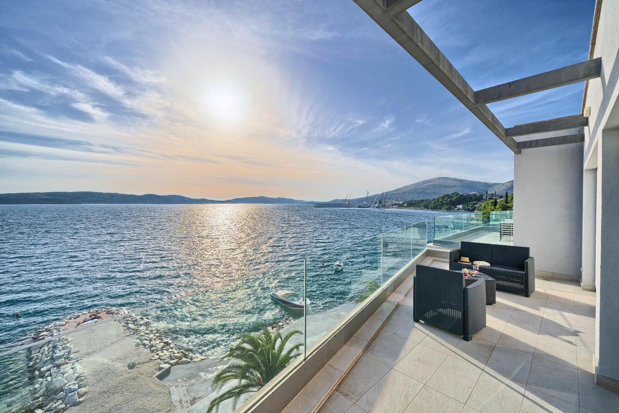 Livingstone Beach House Trogir Extérieur photo