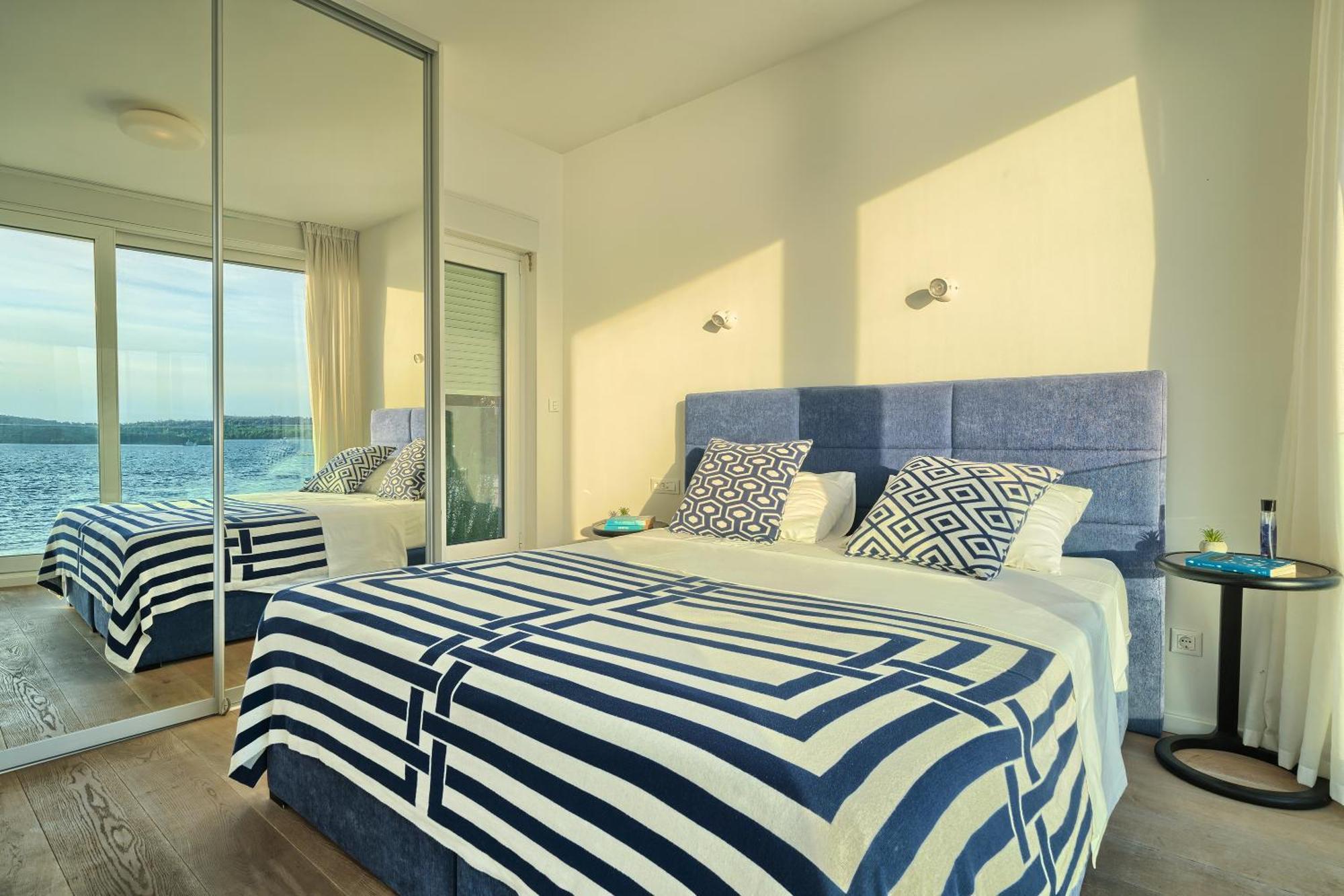 Livingstone Beach House Trogir Chambre photo