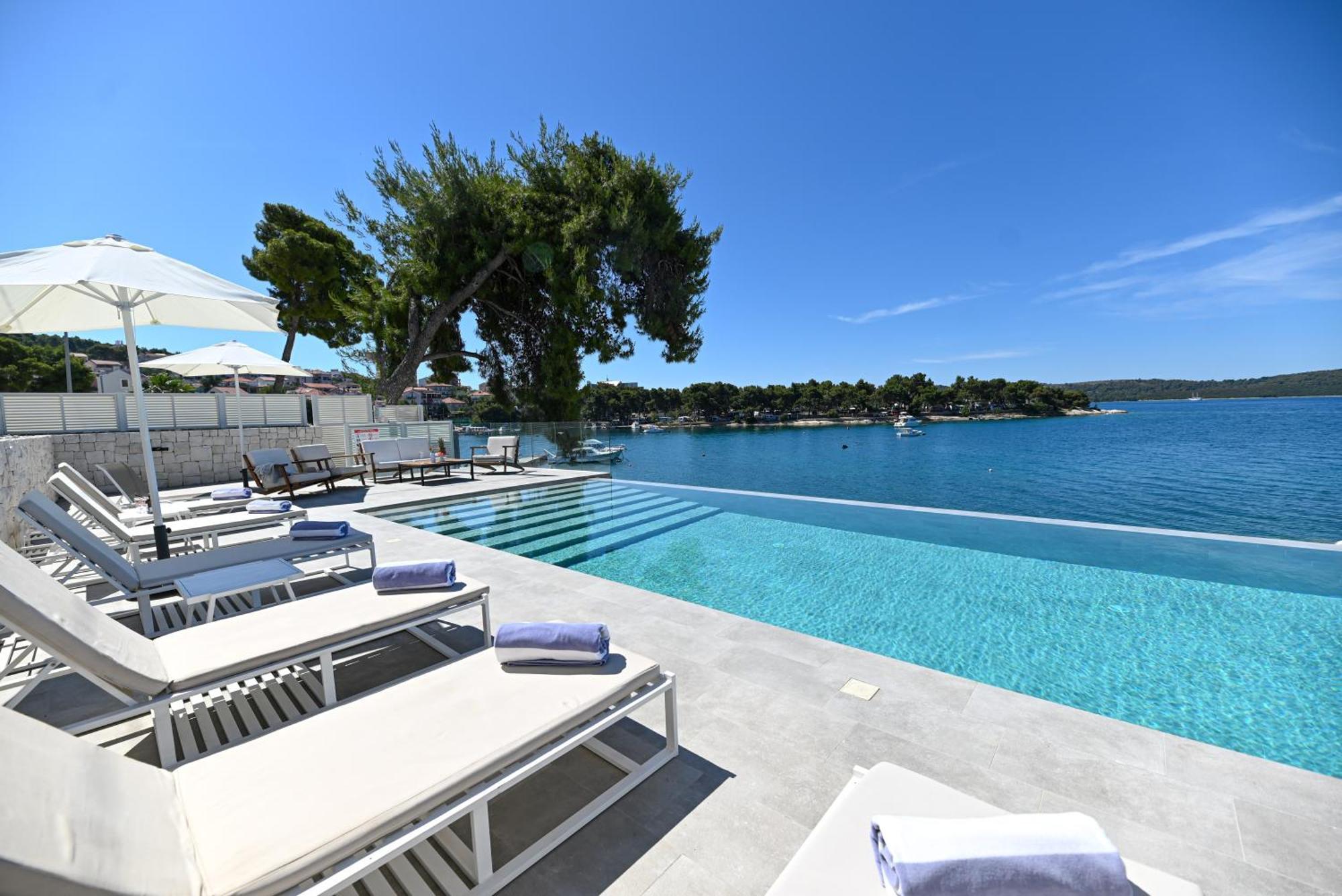 Livingstone Beach House Trogir Extérieur photo