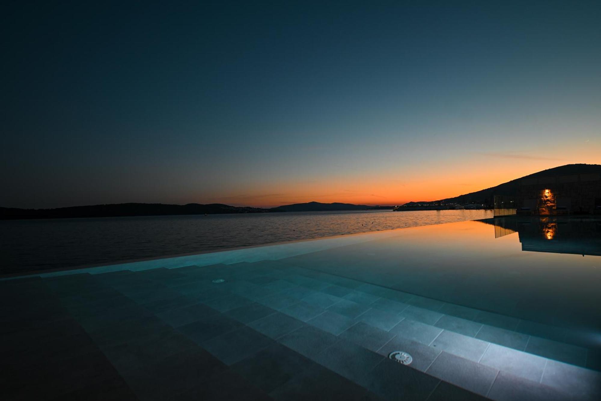 Livingstone Beach House Trogir Extérieur photo
